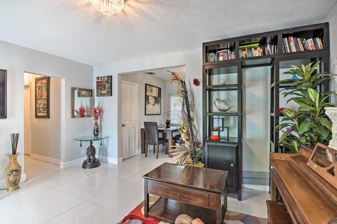 Shady And Eclectic Fort Lauderdale Dwelling With Yard! Eksteriør billede